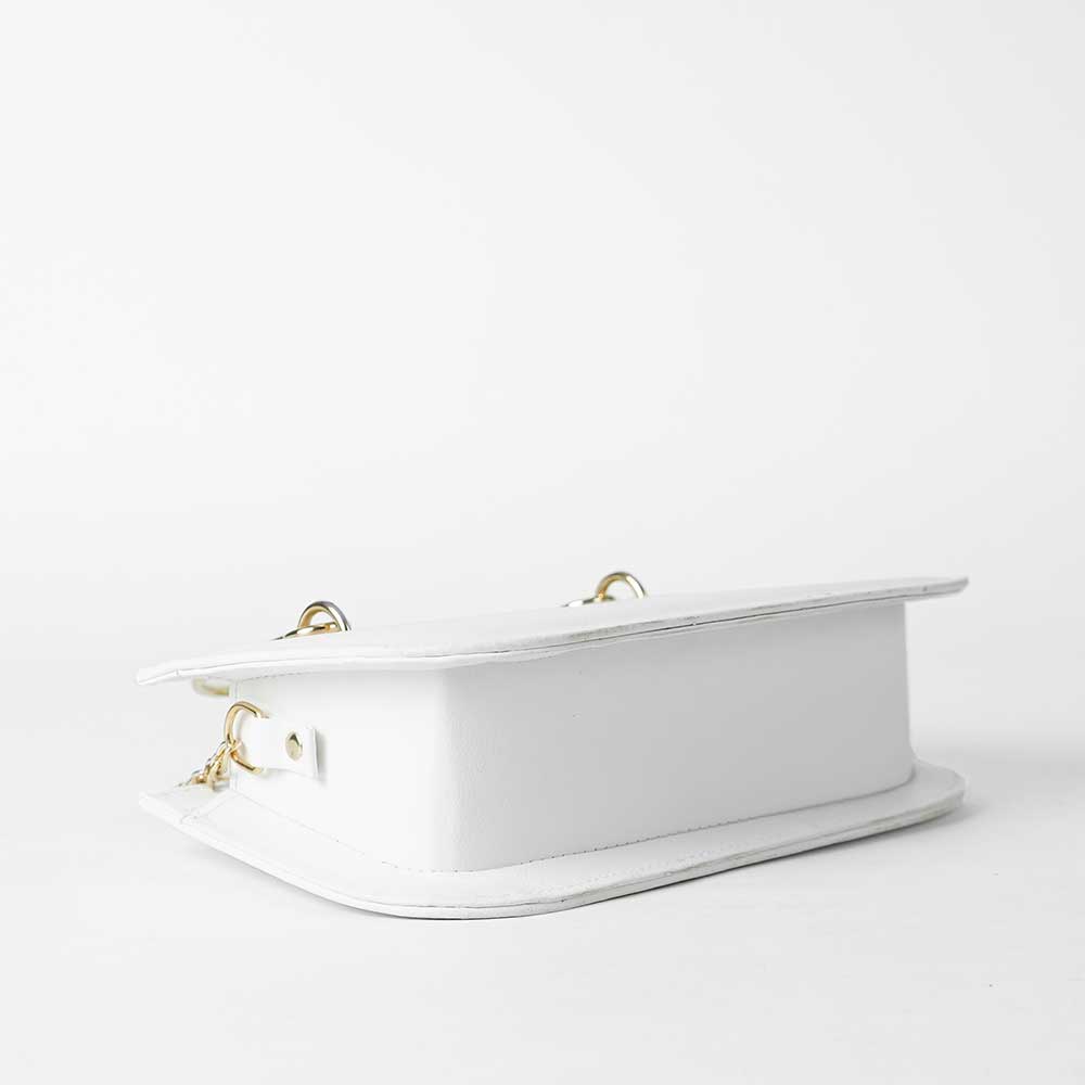 Corvette Bag (White Plain)